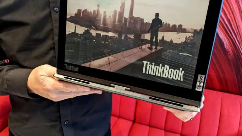 ThinkBook Plus Twist with two screens: an internal Full HD OLED display and an external color E-Ink display
